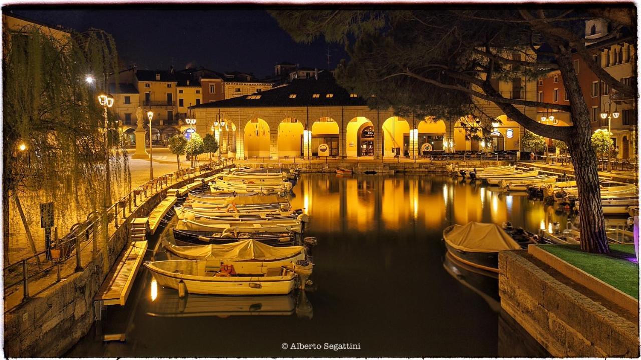 Hotel Piroscafo Desenzano del Garda Eksteriør billede