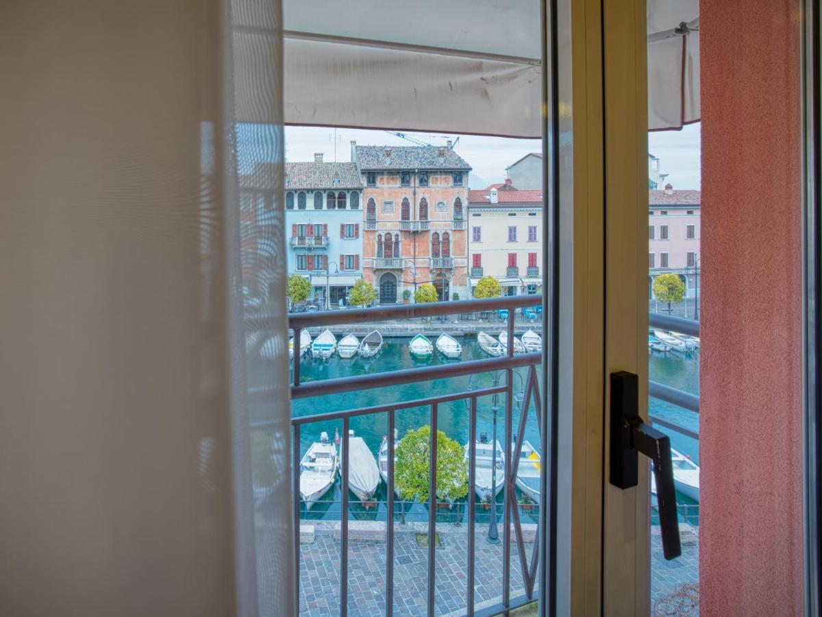 Hotel Piroscafo Desenzano del Garda Eksteriør billede