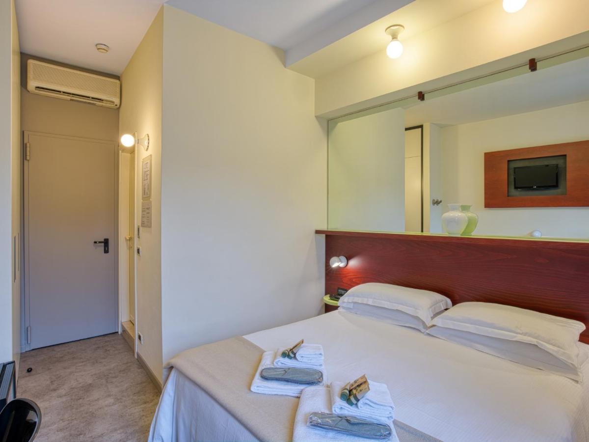 Hotel Piroscafo Desenzano del Garda Eksteriør billede