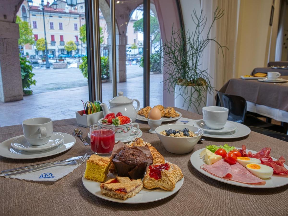 Hotel Piroscafo Desenzano del Garda Eksteriør billede